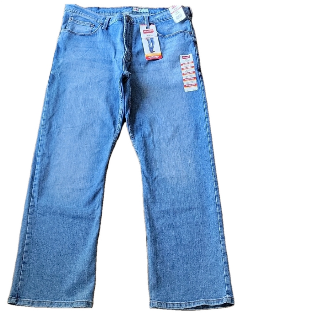 Wrangler Blue Relaxed Fit Bootcut Jeans 36"x32" Midrise Comfort Cotton Western